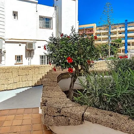 2 Bedroom In Fanabe Apartment