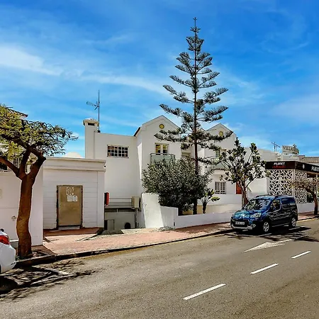 Apartment 2 Bedroom In Fanabe *