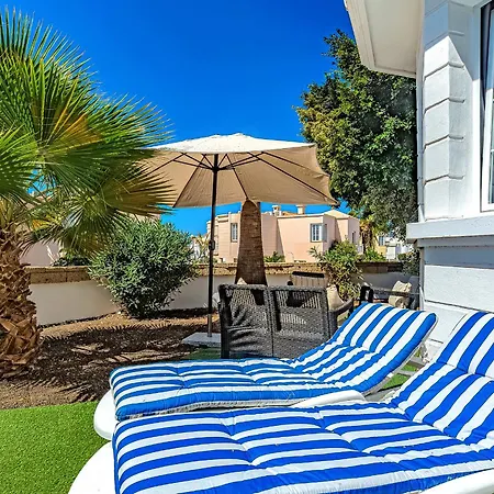 Apartment 2 Bedroom In Fanabe Costa Adeje (Tenerife)