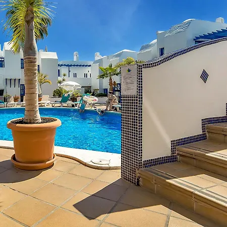 Apartment 2 Bedroom In Fanabe *