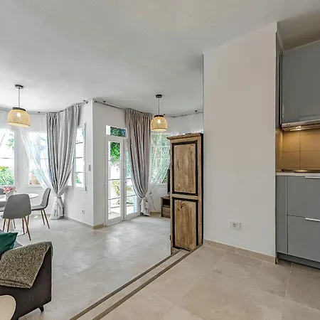 2 Bedroom In Fanabe Costa Adeje (Tenerife)