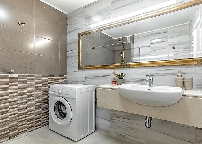 2 Bedroom In Fanabe أذيخي